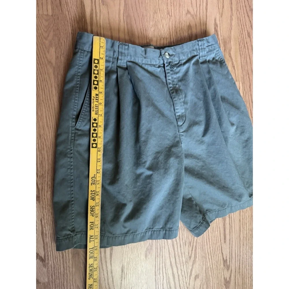 Vintage 90s Columbia Sportswear Mens Pleated Cotton Shorts Green Utility W33